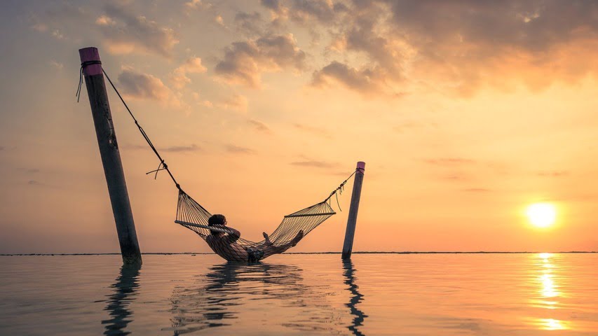 great weather in Indonesia for tourists