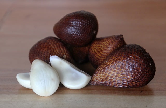 salak snake fruit