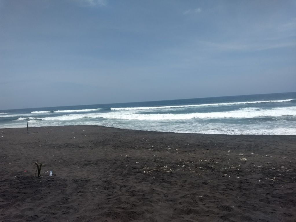 depok beach