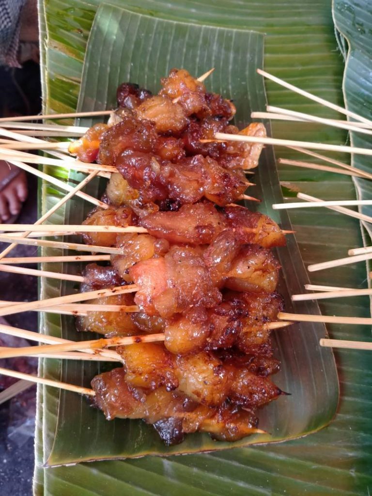 Sate Gajeh, pure fat on a stick