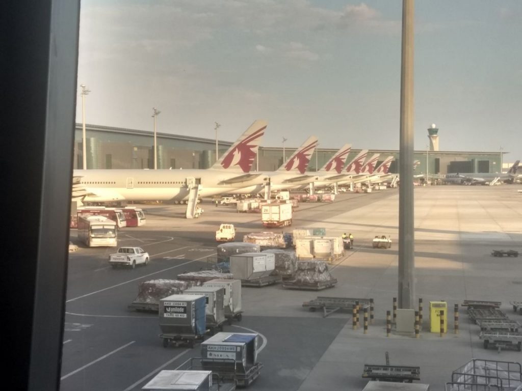 qatar boeing 777 doha