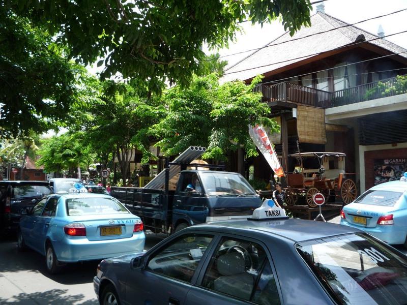 Bali Taxi