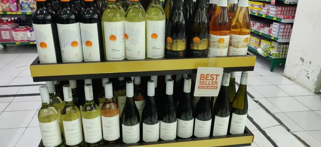 Two Island and Hatten wines