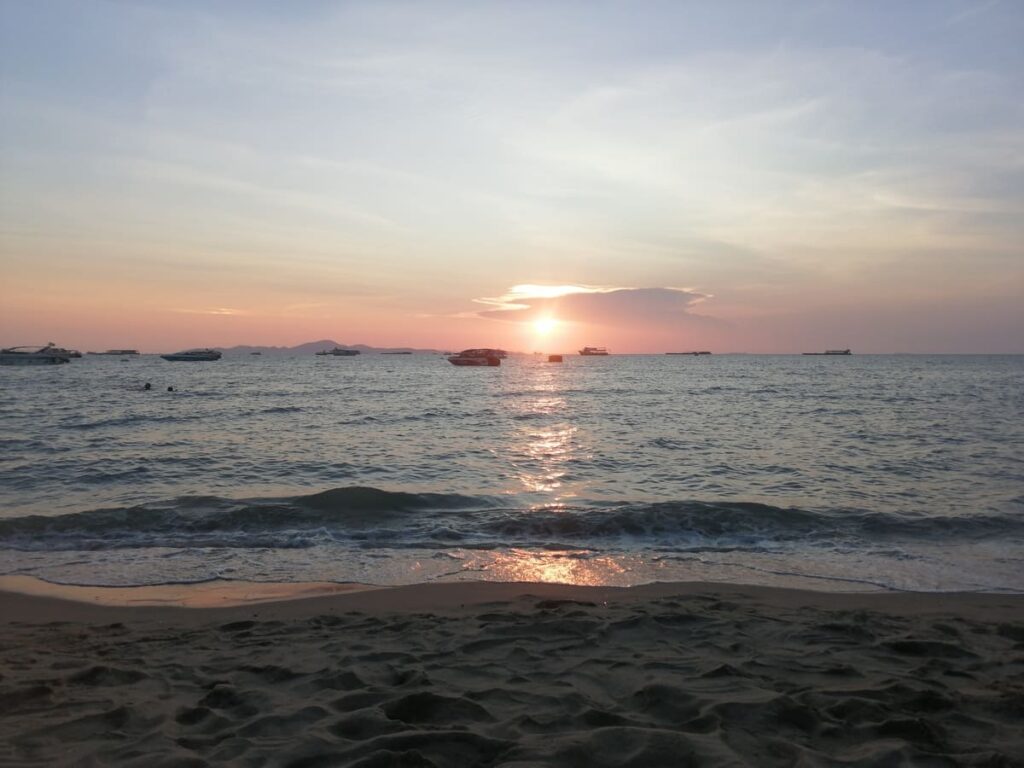 Pattaya beach sunset