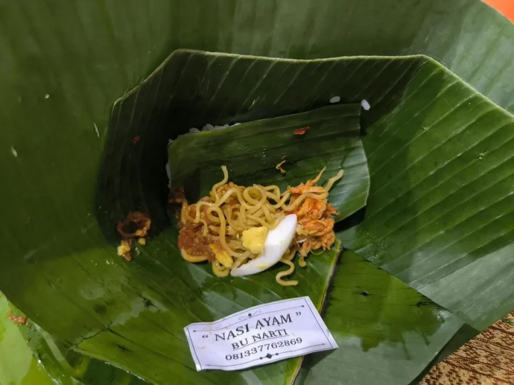 Nasi Jinggo Ayam