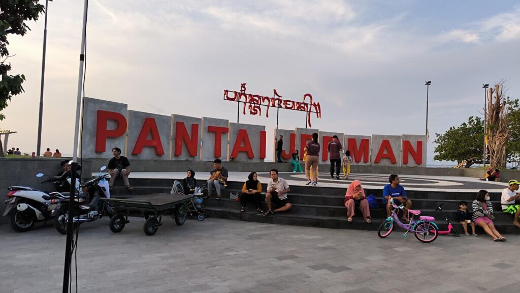Pantai Jerman in Bali (German Beach), Kuta Great for families with
